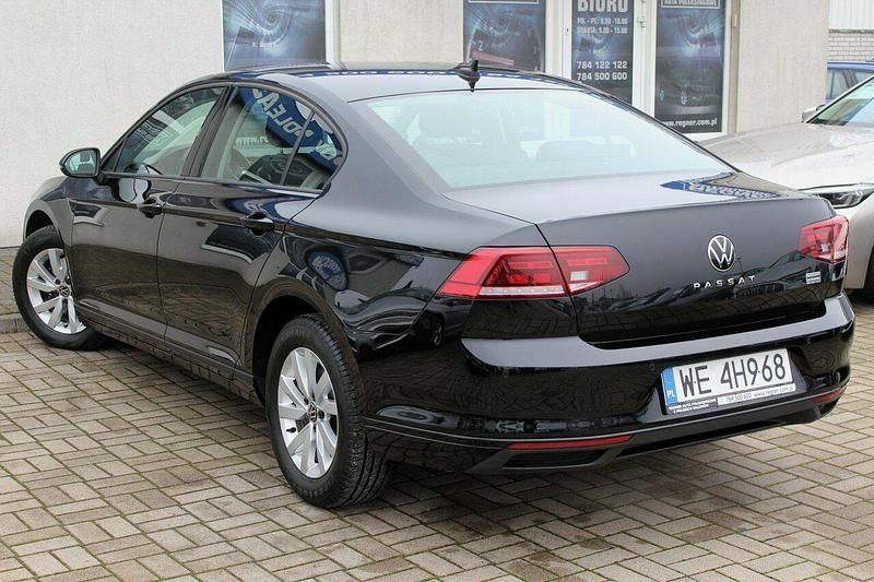 Używany VW Passat 150 KM (110 kW) 2021 Czarny Sedan/Limuzyna