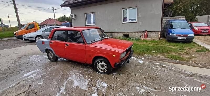 Używany Lada 2107 1988 Sedan/Limuzyna
