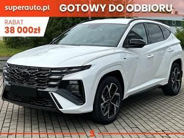 Biały Nowe 2024 Hyundai Tucson N Line SUV | 165 100 zł (Dość drogi) - Obraz 1/4