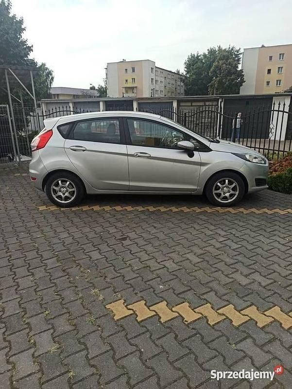 Używany 2015 Ford Fiesta Hatchback | 22 000 zł (Uczciwa cena) - Obraz 1/4