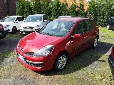 Bordowy Używany 2005 Renault Clio III Hatchback | 8700 zł - Obraz 1/4