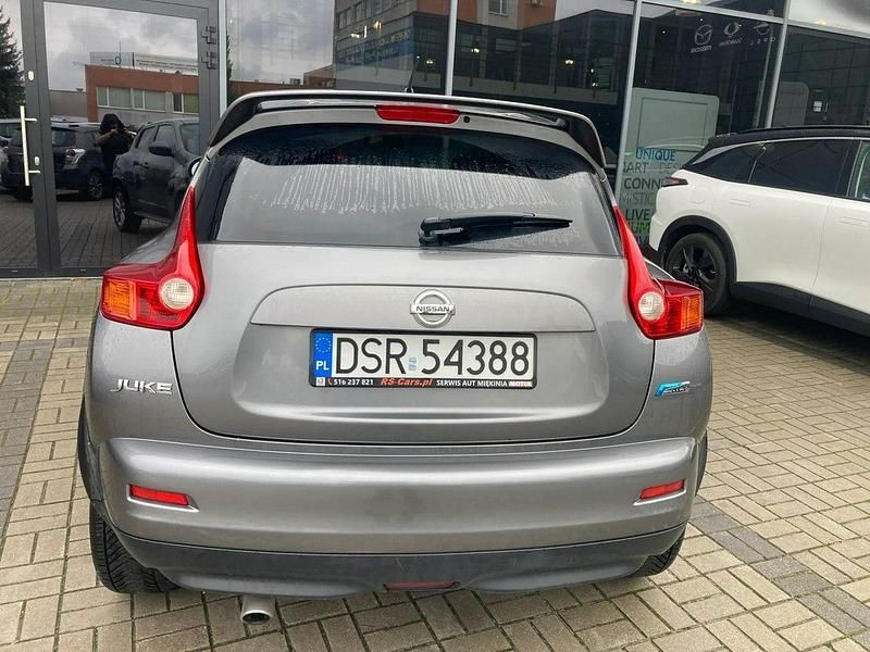Używany Nissan Juke 110 KM (80 kW) 2012 Szary SUV
