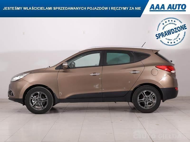 Używany Hyundai ix35 163 KM (119 kW) 2012 Brązowy SUV