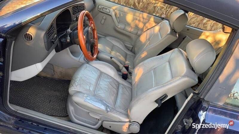 Granatowy Używany 1994 VW Golf Cabriolet Kabriolet | 2700 zł - Obraz 1/4