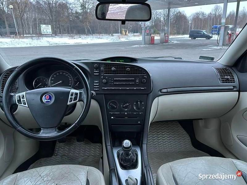 Używany Saab 9-3 2003 Brązowy Sedan/Limuzyna