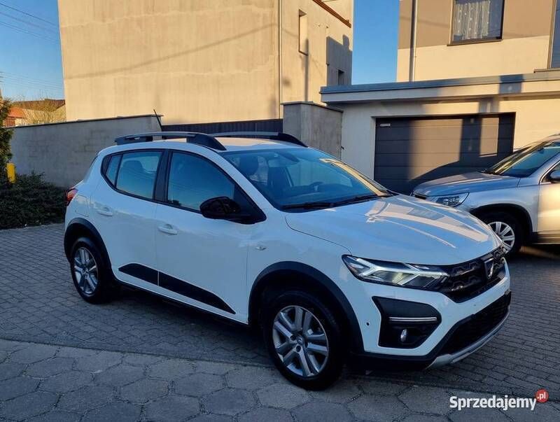 Biały Używany 2022 Dacia Sandero Stepway Hatchback | 36 900 zł - Obraz 1/4