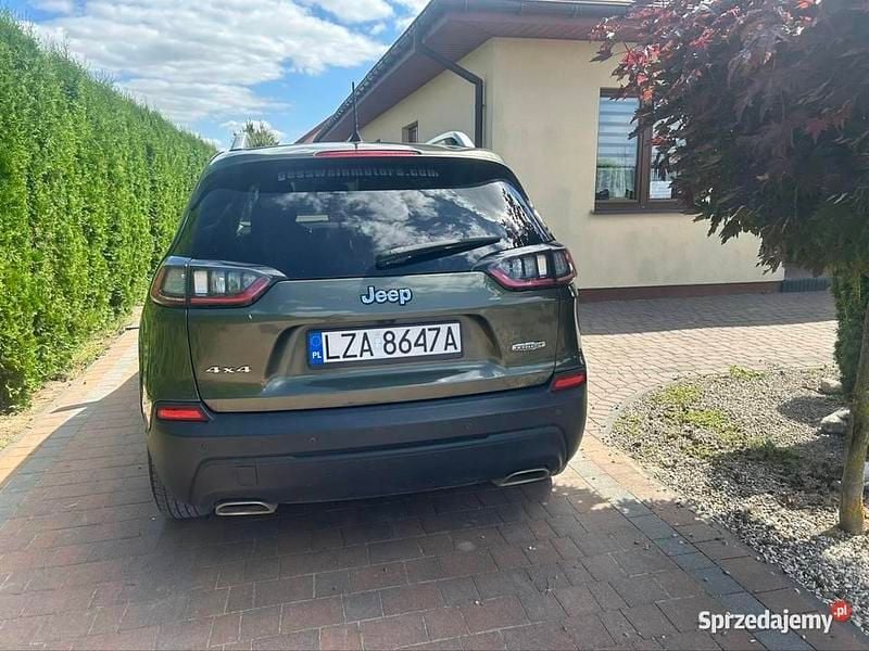Używany Jeep Cherokee 2019 Zielony SUV