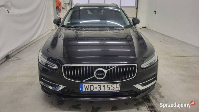 Czarny (metalik) Używany 2018 Volvo V90 Inscription Kombi | 90 000 zł (Super Cena) - Obraz 1/4