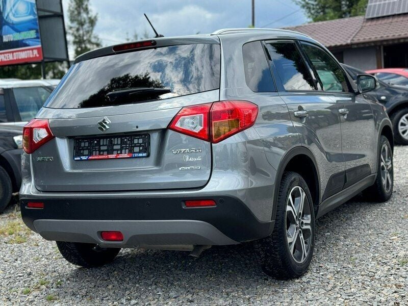Używany Suzuki Vitara 120 KM (88 kW) 2017 Szary SUV