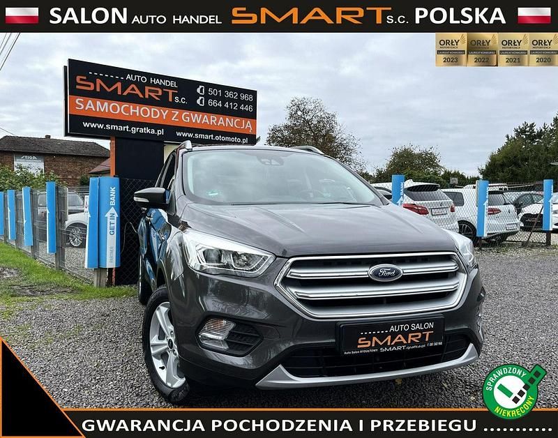 Szary Używany 2018 Ford Kuga SUV | 62 900 zł (Uczciwa cena) - Obraz 1/4