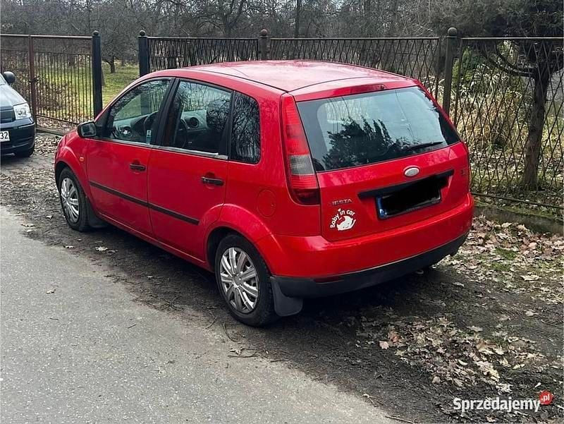 Czerwony Używany 2004 Ford Fiesta Hatchback | 2800 zł (Dobra cena) - Obraz 1/1