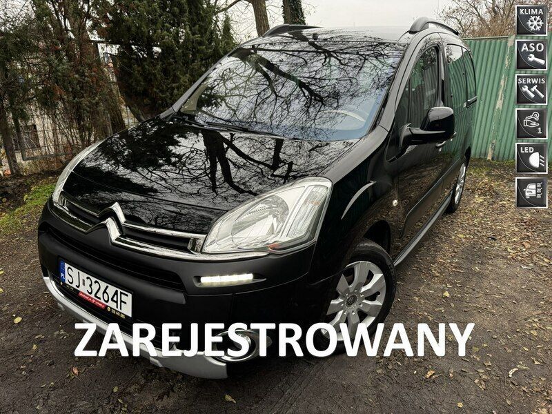 Czarny (metalik, perła) Używany 2013 Citroën Berlingo Minivan | 26 000 zł (Uczciwa cena) - Obraz 1/4