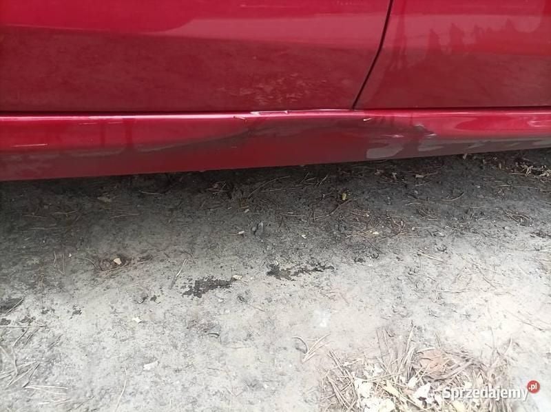 Używany Peugeot 208 Allure 2012 Czerwony Hatchback