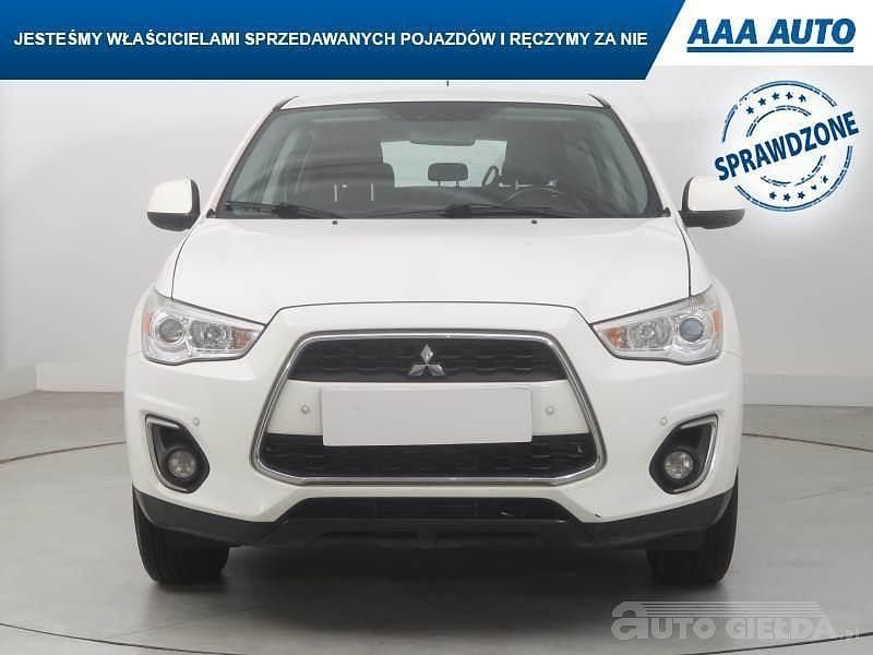 Używany Mitsubishi ASX 114 KM (83 kW) 2015 Biały SUV
