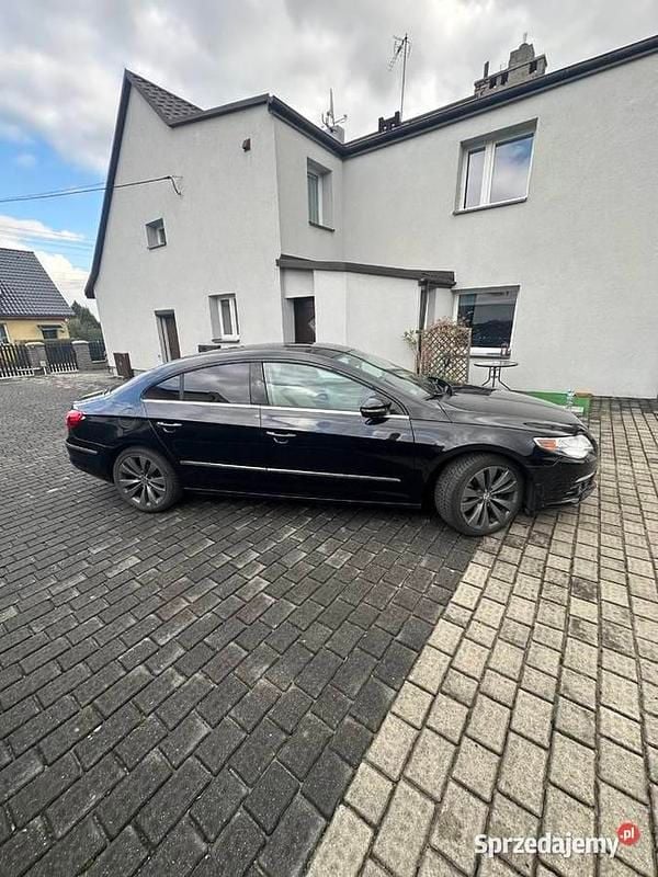 Czarny Używany 2010 VW CC Sedan/Limuzyna | 25 900 zł (Dobra cena) - Obraz 1/4