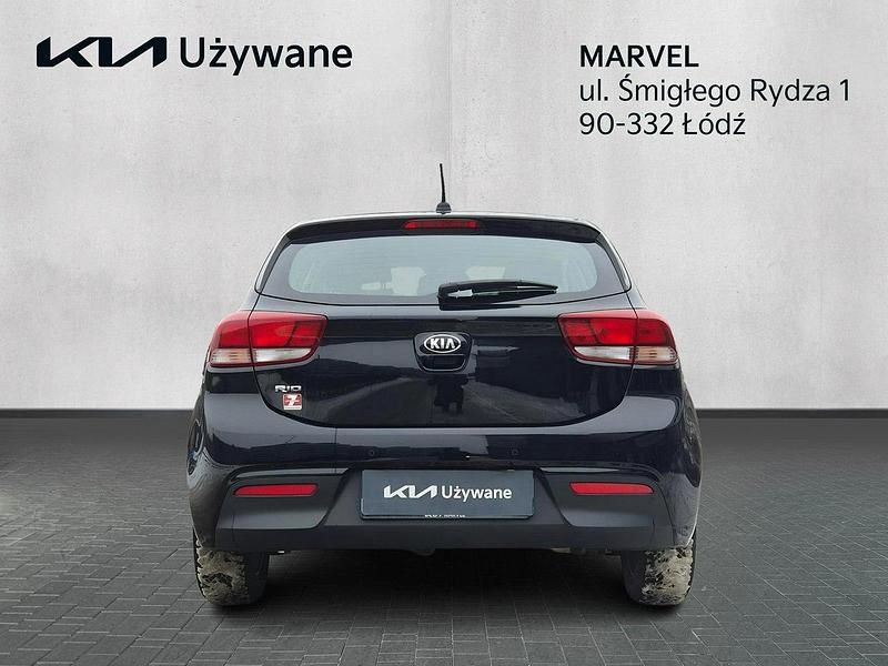 Używany Kia Rio 84 KM (61 kW) 2019 Czarny Hatchback