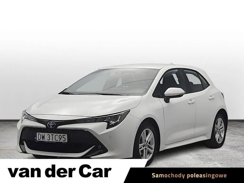 Używany Toyota Corolla 98 KM (72 kW) 2022 Biały Hatchback
