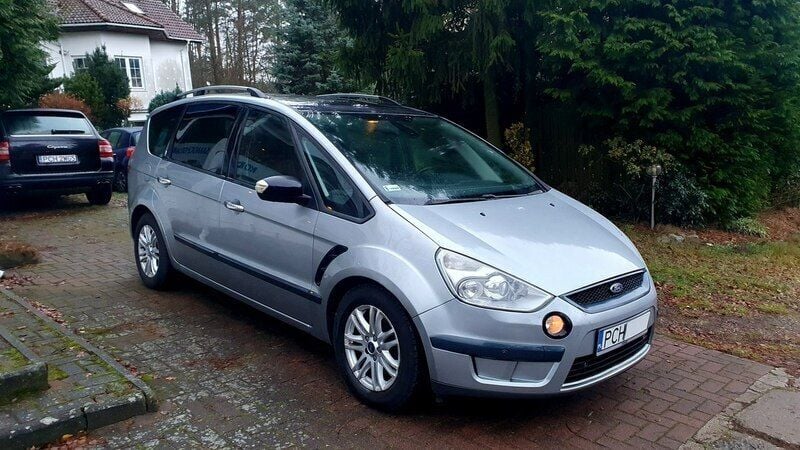 Srebrny Używany 2006 Ford S-MAX S Minivan | 15 970 zł (Uczciwa cena) - Obraz 1/4