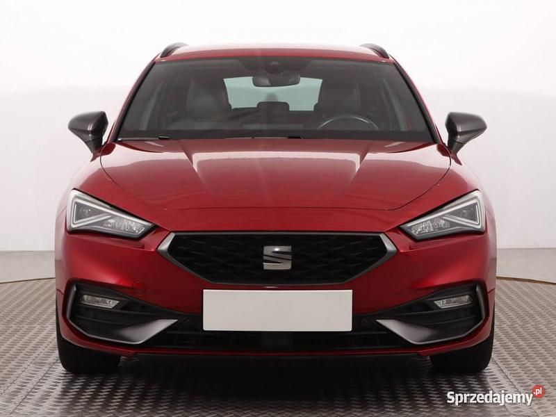 Bordowy Używany 2020 Seat Leon Kombi | 84 999 zł (Drogi) - Obraz 1/4