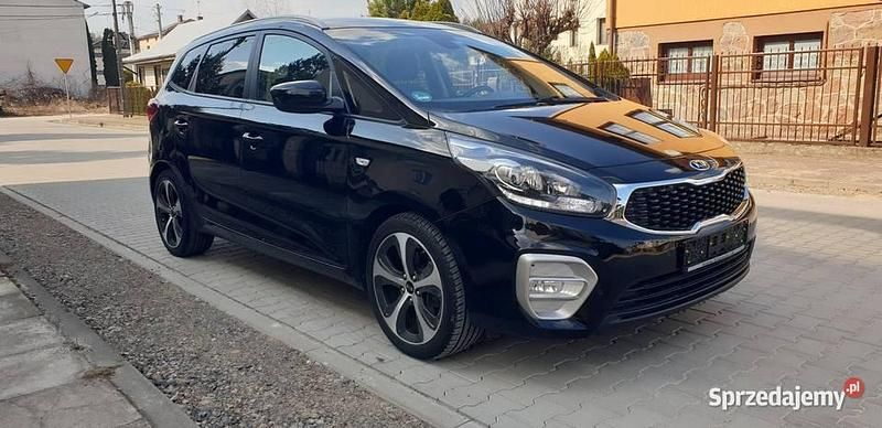Używany 2017 Kia Carens Edition 7 Minivan | 52 500 zł (Uczciwa cena) - Obraz 1/4