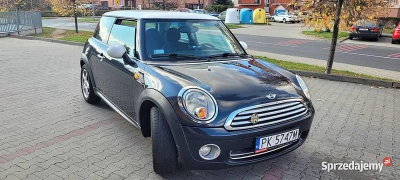 Używany 2006 Mini Cooper Hatchback | 9800 zł (Dobra cena) - Obraz 1/4