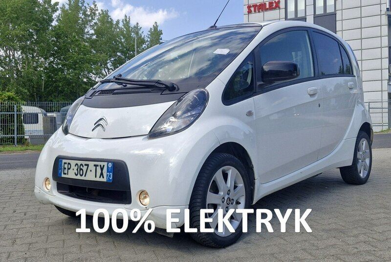 Biały Używany 2017 Citroën C-zero Hatchback | 13 999 zł - Obraz 1/4