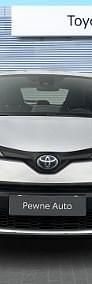Używany Toyota C-HR Comfort 122 KM (89 kW) 2023 Srebrny SUV