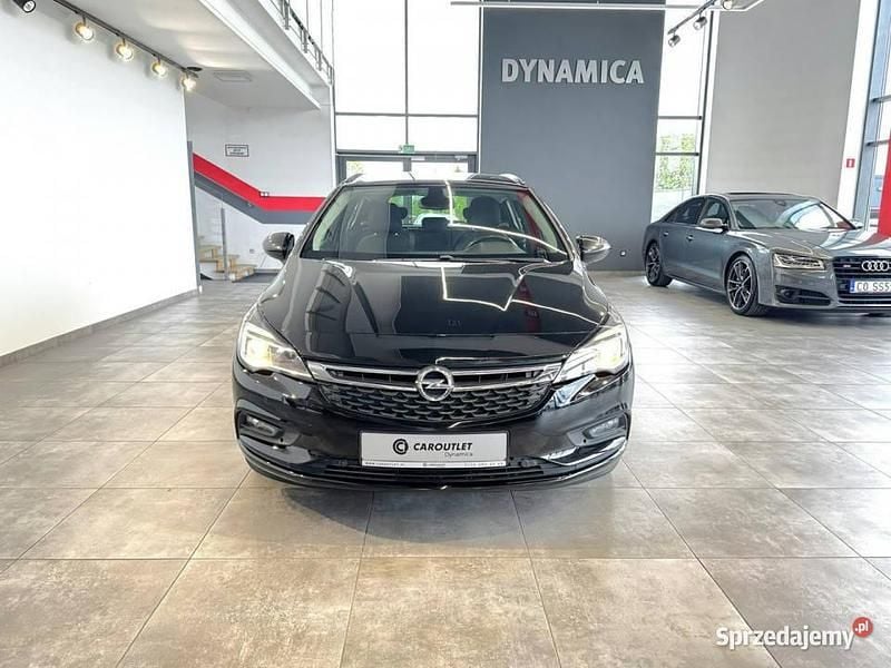 Czarny Używany 2019 Opel Astra Edition Kombi | 51 500 zł (Drogi) - Obraz 1/3