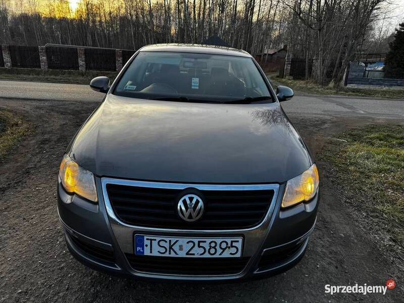 Szary Używany 2006 VW Passat Sedan/Limuzyna | 7900 zł - Obraz 1/4