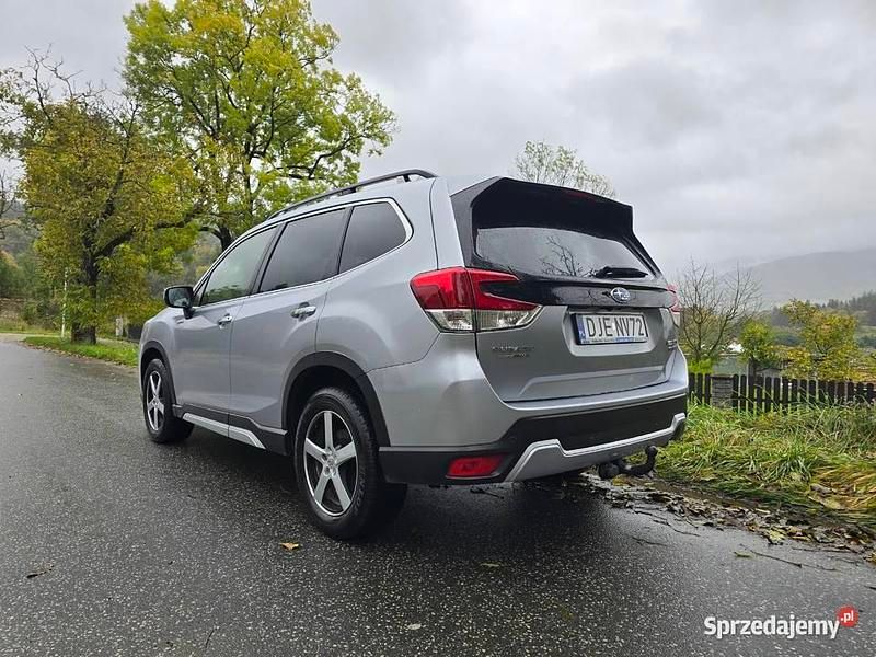 Srebrny Używany 2020 Subaru Forester SUV | 110 000 zł (Dobra cena) - Obraz 1/4