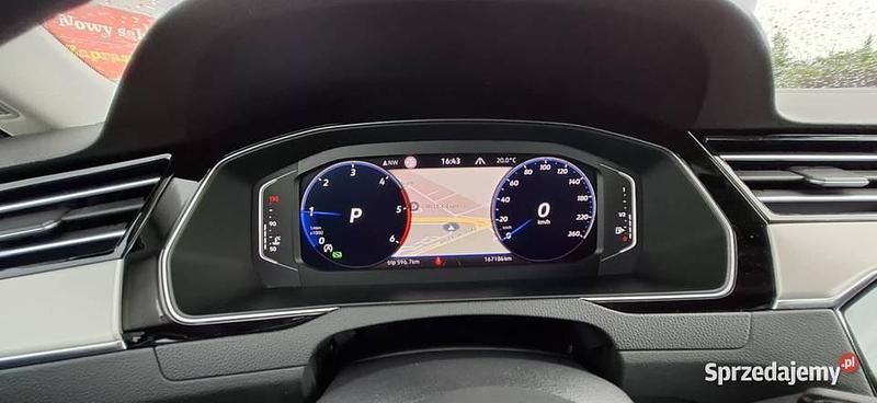 Używany VW Passat 2022 Szary Kombi