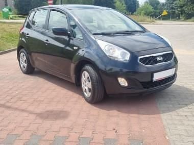 Czarny Używany 2015 Kia Venga Hatchback | 31 500 zł (Uczciwa cena) - Obraz 1/4