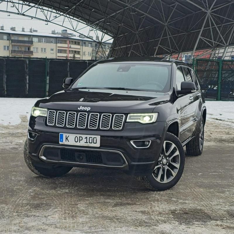 Czarny Używany 2018 Jeep Grand Cherokee Overland SUV | 89 999 zł (Dobra cena) - Obraz 1/4