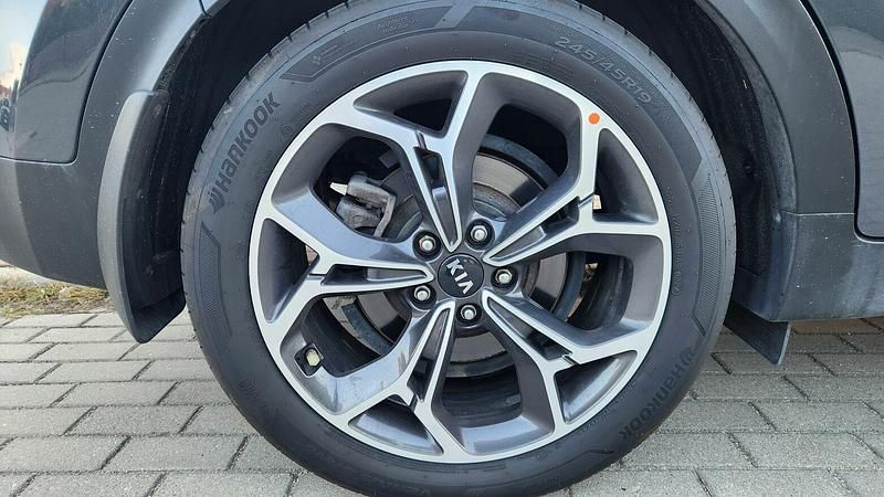 Szary Używany 2018 Kia Sportage GT-Line SUV | 80 000 zł - Obraz 1/4