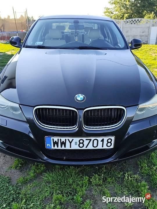 Używany 2010 BMW 318 Sedan/Limuzyna | 20 000 zł (Uczciwa cena) - Obraz 1/4