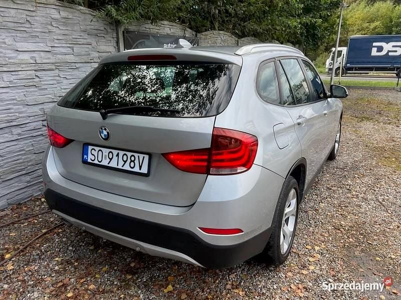 Używany BMW X1 2013 Srebrny SUV