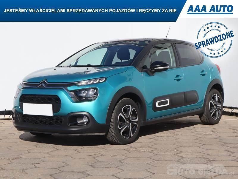 Używany Citroën C3 2022 Błękitny Hatchback