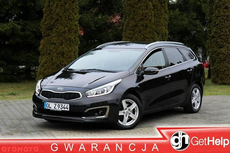 Używany Kia Ceed 135 KM (99 kW) 2016 Czarny (metalik) Hatchback