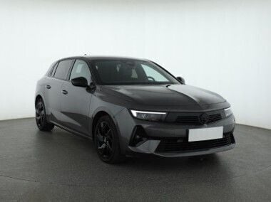 Szary Używany 2023 Opel Astra Hatchback | 88 999 zł - Obraz 1/4