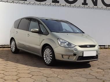Beżowy Używany 2008 Ford S-MAX S Minivan | 14 499 zł (Uczciwa cena) - Obraz 1/4