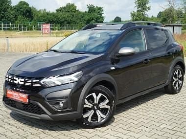 Czarny Używany 2022 Dacia Sandero Hatchback | 59 900 zł (Dość drogi) - Obraz 1/4
