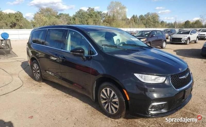 Używany 2023 Chrysler Pacifica Van | 119 000 zł - Obraz 1/4
