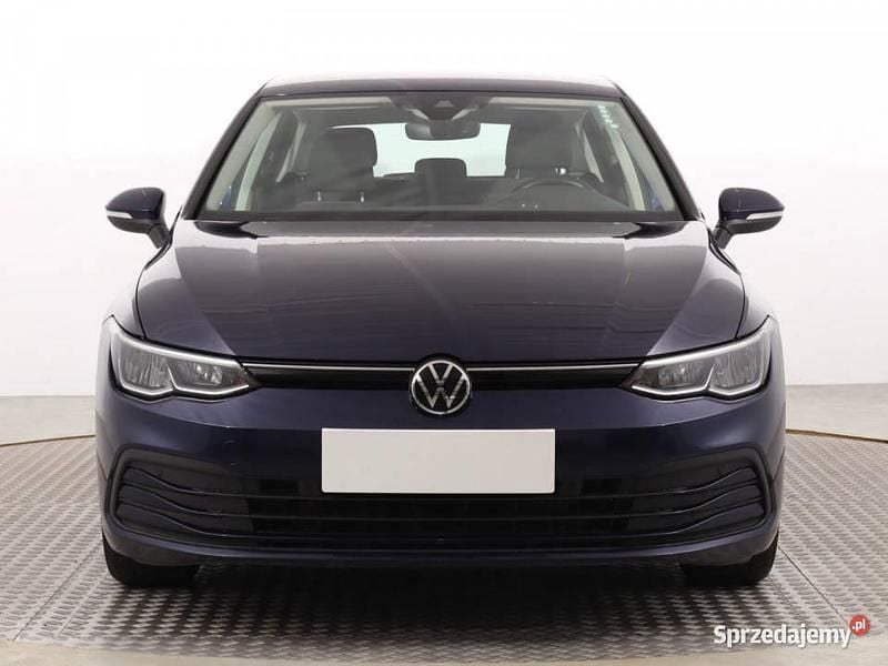 Niebieski Używany 2021 VW Golf VIII Hatchback | 65 999 zł (Uczciwa cena) - Obraz 1/4