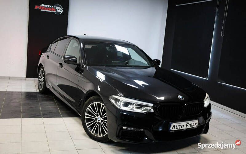 Czarny Używany 2019 BMW 520 Sedan/Limuzyna | 122 900 zł (Uczciwa cena) - Obraz 1/4