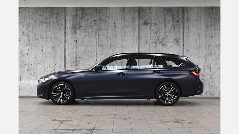 Używany BMW 320 Comfort Edition 190 KM (139 kW) 2024 Frozen tanzanite blue metallic metalizowany Kombi