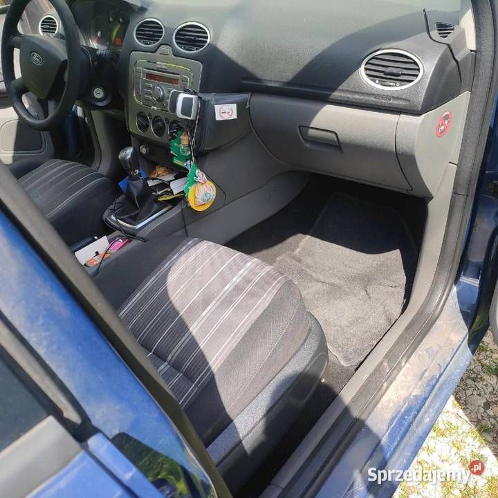 Używany Ford Focus 2009 Granatowy Sedan/Limuzyna