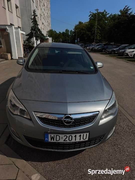Używany 2011 Opel Astra | 18 500 zł (Uczciwa cena) - Obraz 1/4