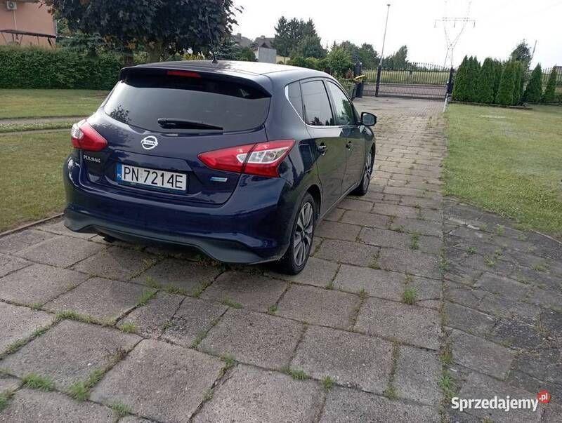 Używany Nissan Pulsar 110 KM (80 kW) 2015 Sedan/Limuzyna