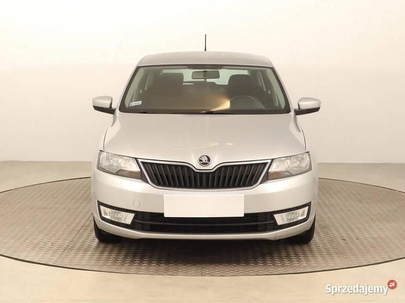 Używany Skoda Rapid 2015 Srebrny Hatchback