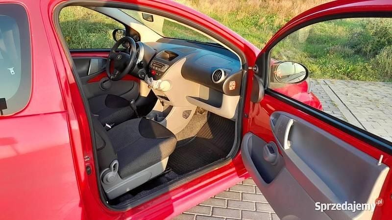 Używany 2009 Toyota Aygo Hatchback | 8000 zł (Uczciwa cena) - Obraz 1/4